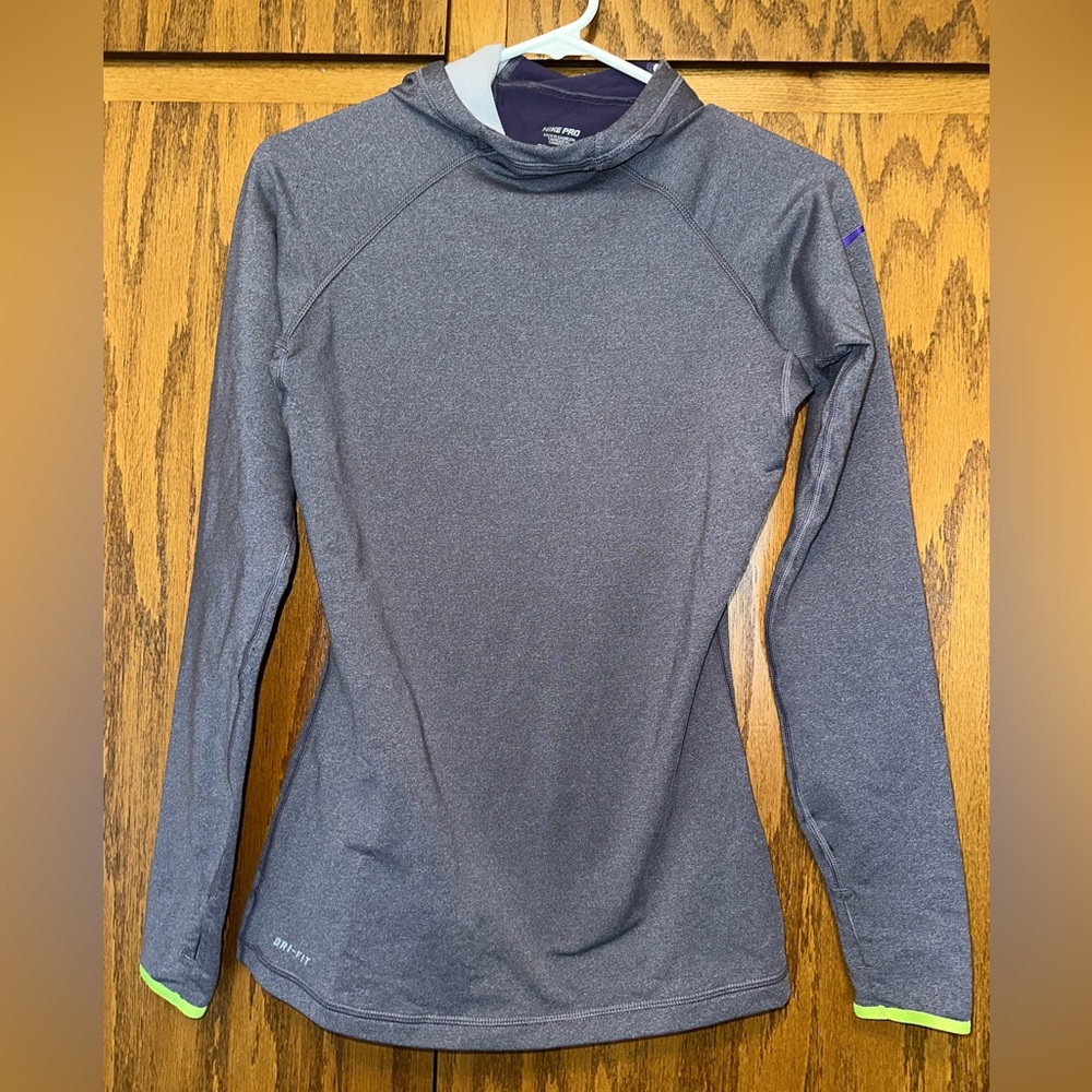 Nike Women's Long-Sleeve Compression Dri-FIT Hooded Top - Charcoal/Purple